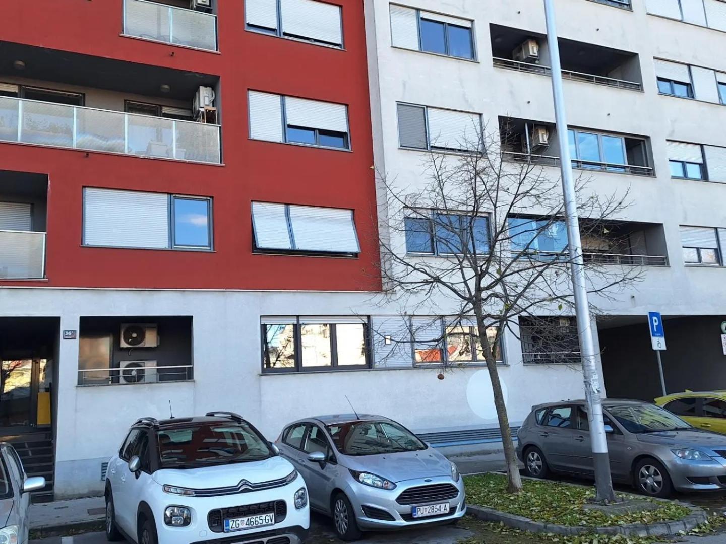 Apartman Lory, Zagreb, Downtown, With Own Parking In The Garage Esterno foto